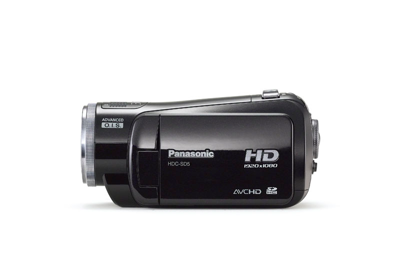 Illustration for article titled Panasonic HDC-SD5 is World's Smallest 3CCD 1080i Camcorder